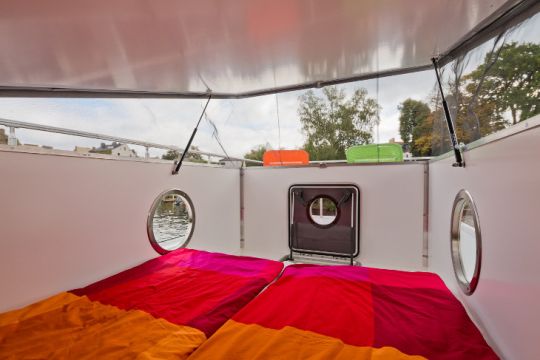 Couchage sur un Nautilus Houseboat