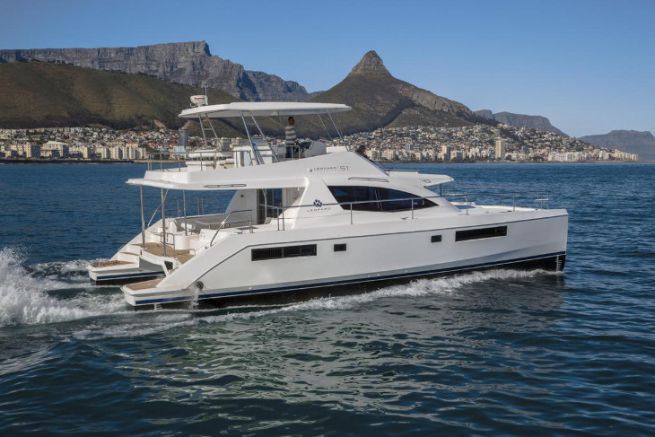 Barco del astillero sudafricano Leopard Catamarans