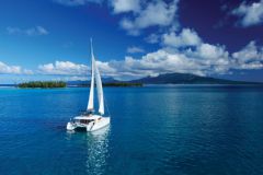 Catamarn en navegacin