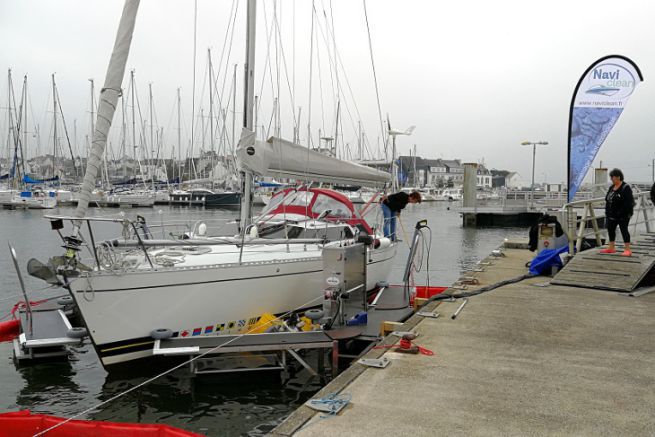 Naviclean lanza una estacin de lavado de barcos a flote para evitar el antifouling