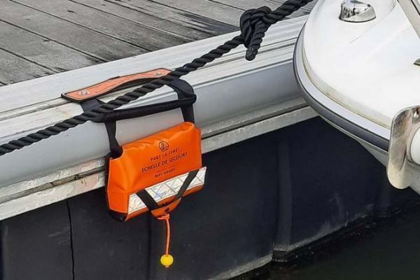 Magic Reboard: una escalera de emergencia fiable y duradera para puertos deportivos