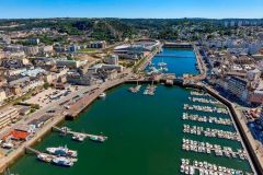 Cherburgo intenta revitalizar su puerto deportivo atrayendo a nuevas empresas náuticas