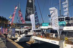 El pontón Nice Boating Tomorow