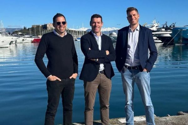 Guillaume Letellier , Vianney Gu�z�nec y Adrien Letellier