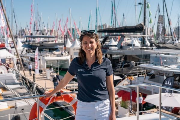 Anaïs David, comisaria del Salón Internacional de Multicascos