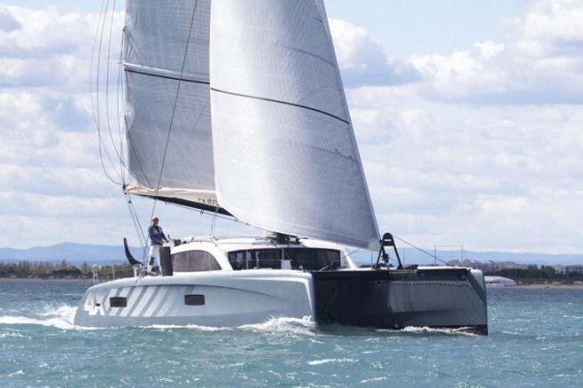 Catamarn Outremer 4X