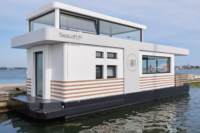 Sealoft, vivienda flotante en funcionamiento en Lorient Kernevel