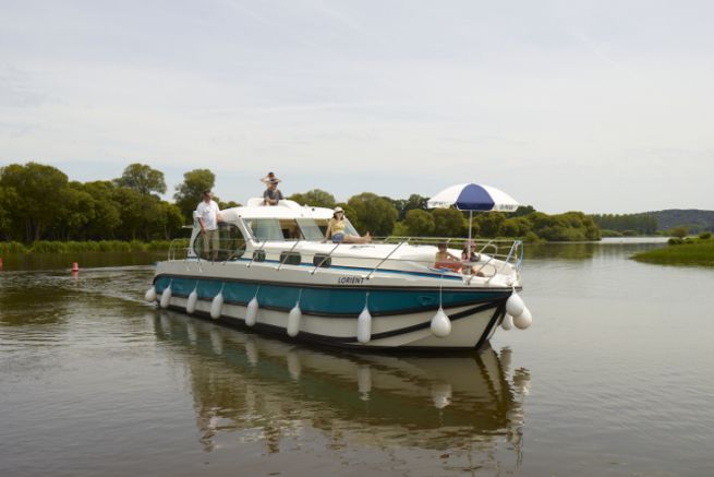 El barco fluvial Octo de Nicols que equipar a la flota hngara