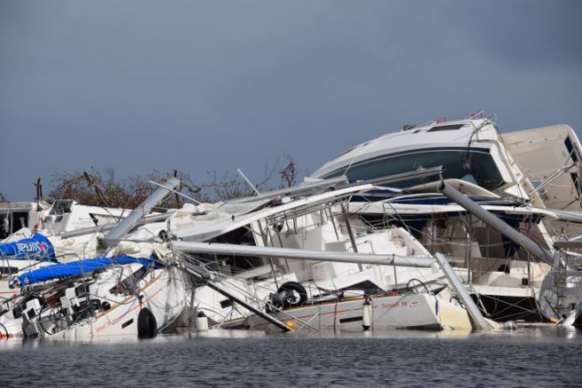Los buques daados despus del paso del cicln Irma